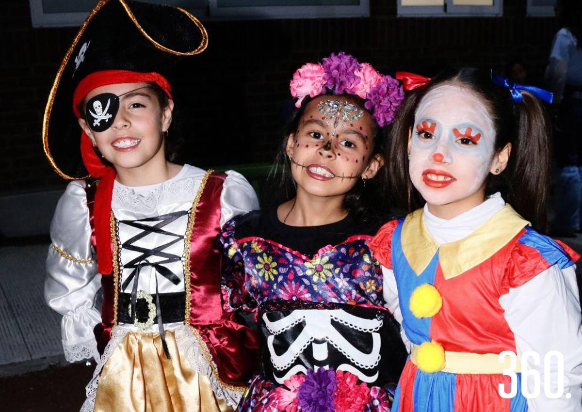 DISFRACES Y DIVERSIÓN EN LA ‘MAD NIGHT’ DEL COLEGIO NORTH HILL