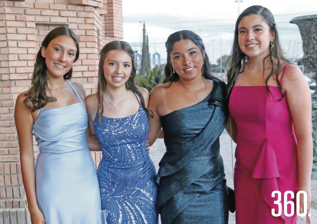 SE GRADÚAN DE SECUNDARIA EN EL COLAM