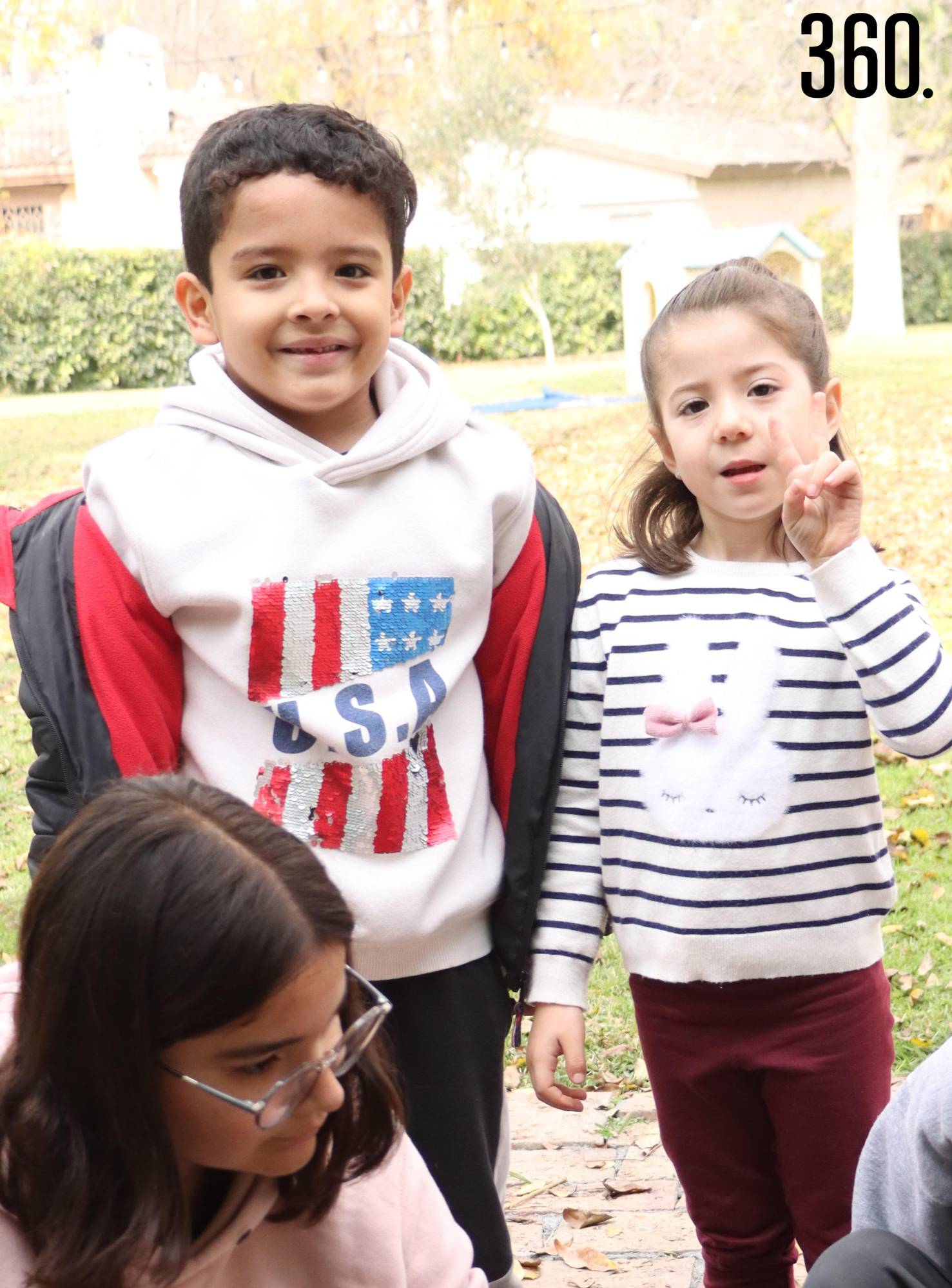 $!César Cisneros y Paula López.