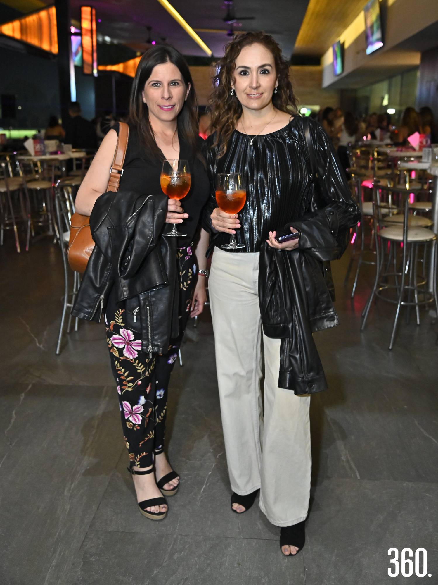 $!Carola González y Marisa de la Peña.