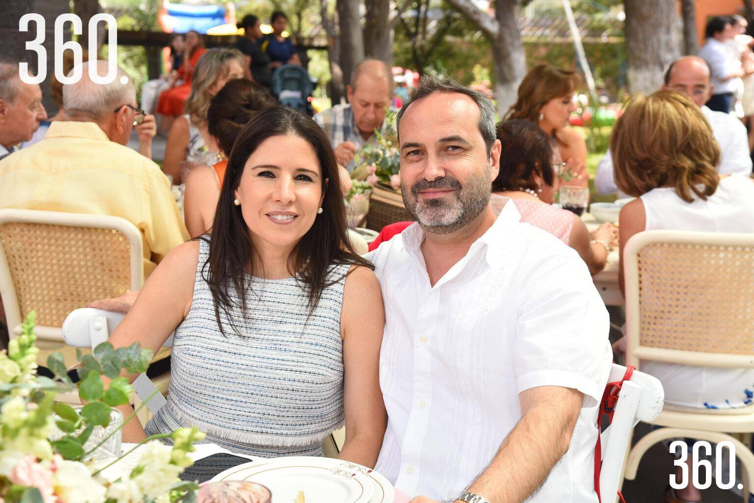 $!Roxana Romo y Mauricio Martínez.
