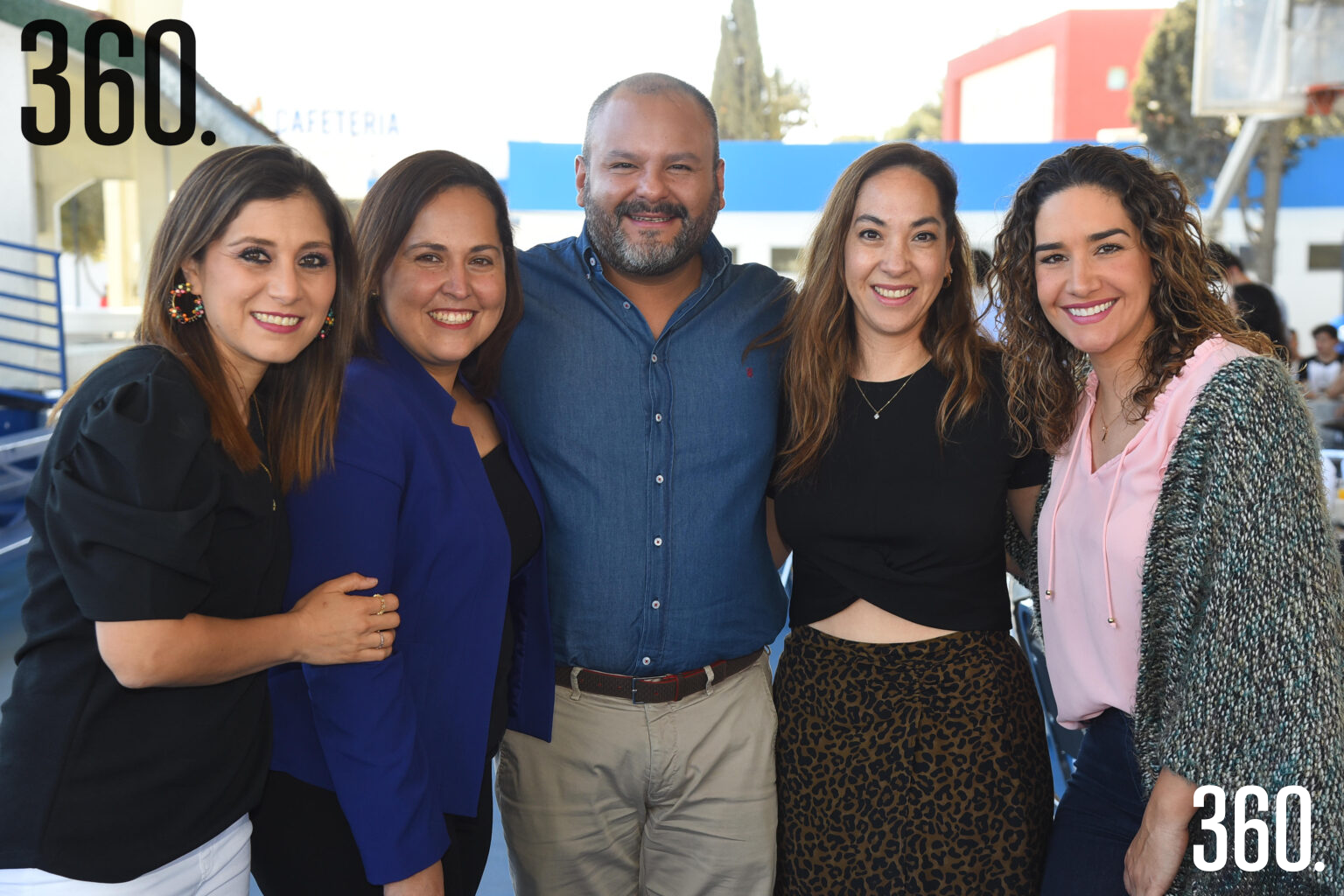 $!Berenice Riojas, Patricia Valdés, Julio Cesar Torres, Gabriela Cabello y Roxana Pérez.