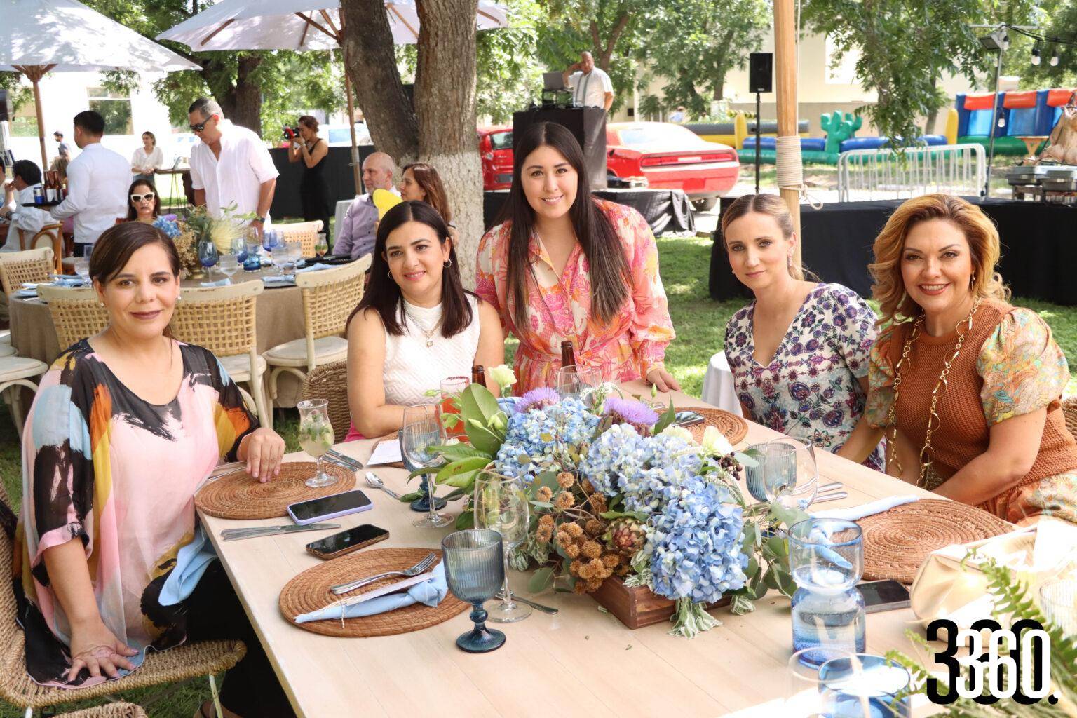 $!Lucía Sarmiento, Cecilia Castillo, Brenda Rivera, Luz Alicia Álvarez y Lucía Rodríguez.