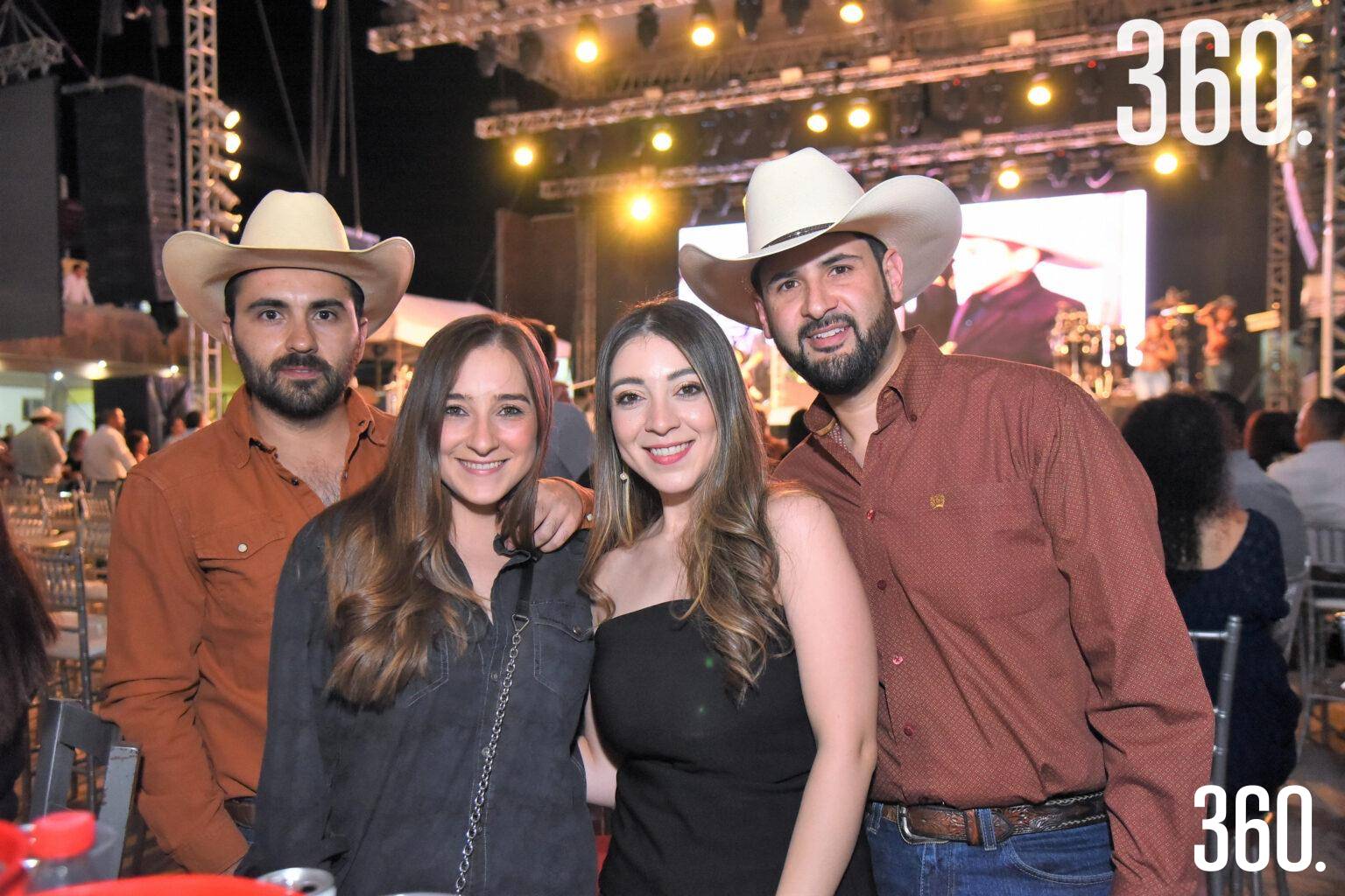 $!Victor Valdés, Daniela de la Peña, Alejandra Orozco y Carlos Dávila.