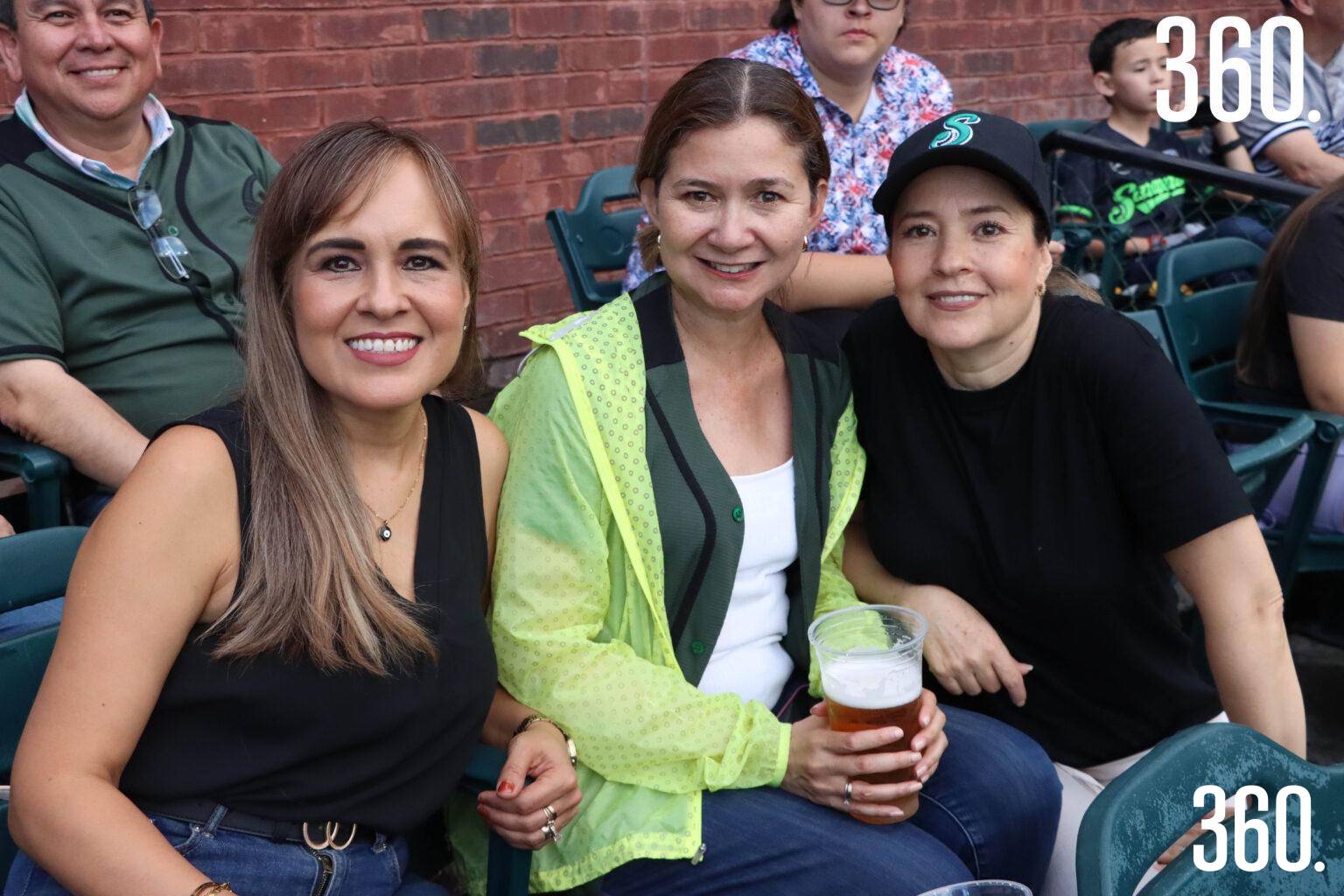 $!Hilda Recio, Anita González y Marcela Rumayor.