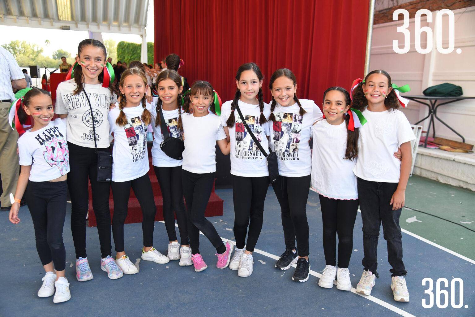 $!Grupo de amigas de cuarto de primaria.