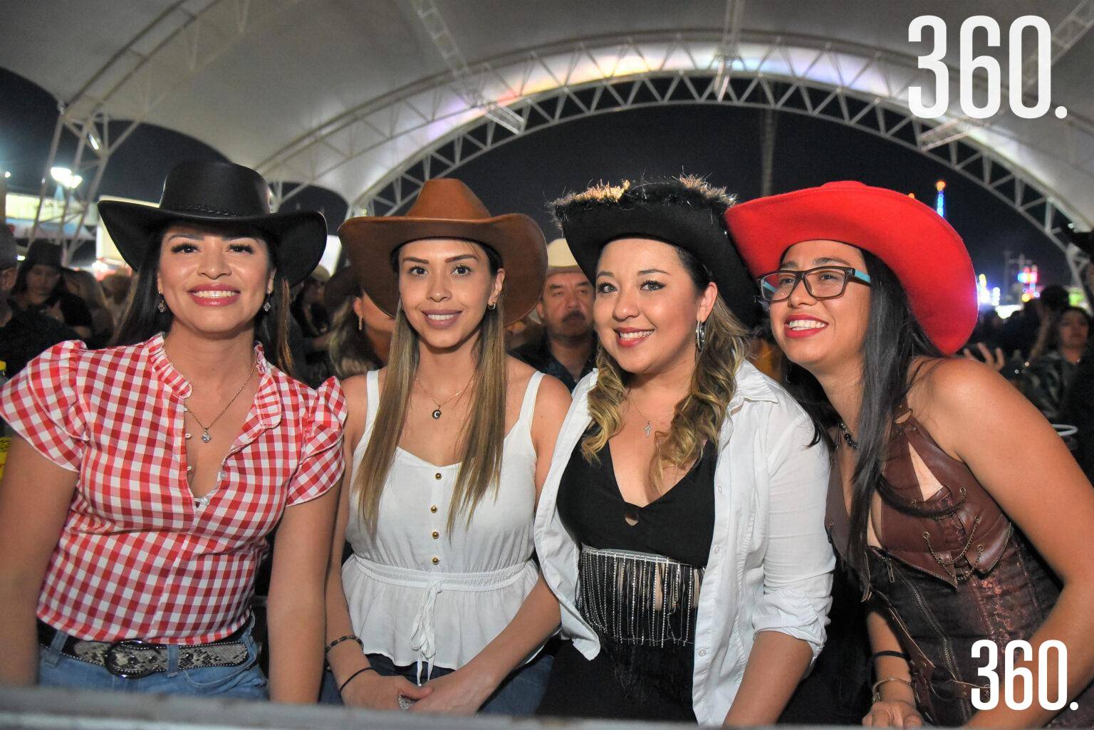 $!Lorena Calzada, Claudia Alvarado, Ana Cante y Evelyn Calzada.