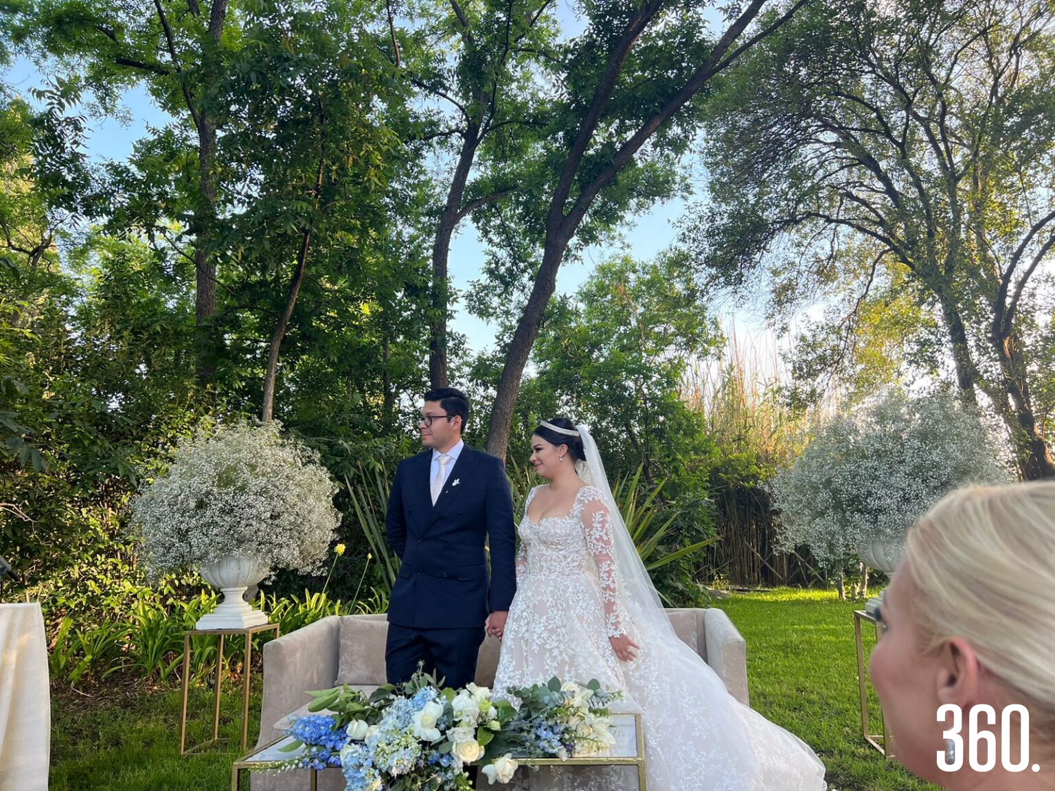 $!Guillermo Garza Castillo y Loretto Gutiérrez de las Fuentes unieron sus vidas en matrimonio.