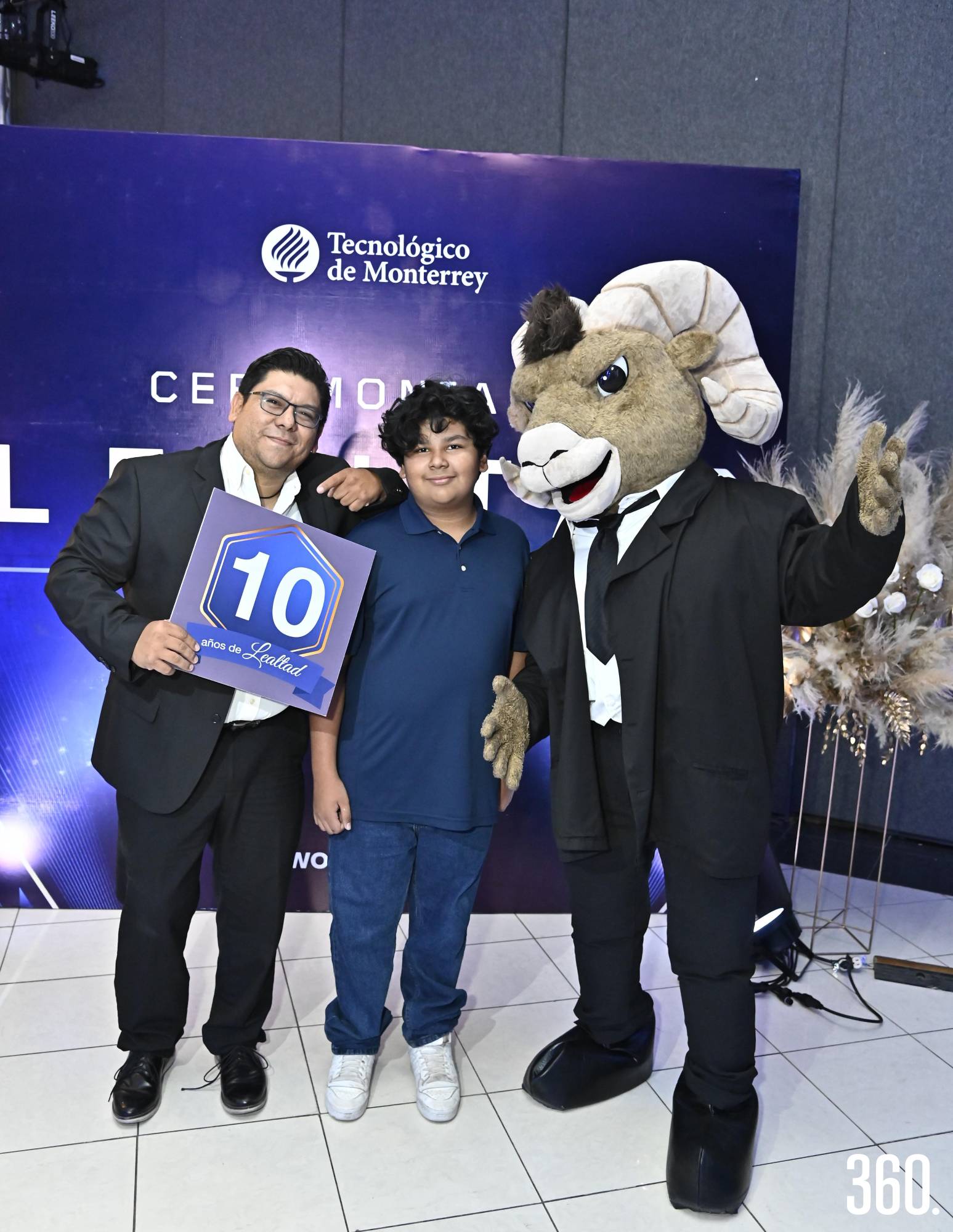 $!Apolo y Luis David Vélez.