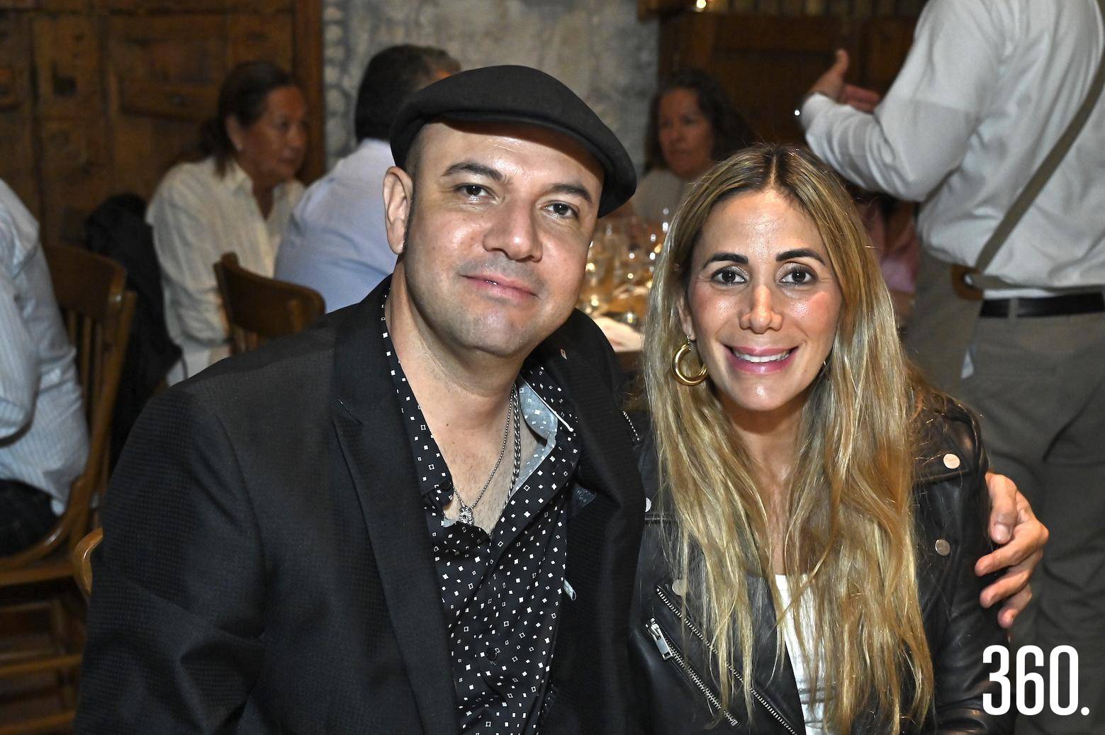 $!José Ramón Leal y Daniela José de Leal.