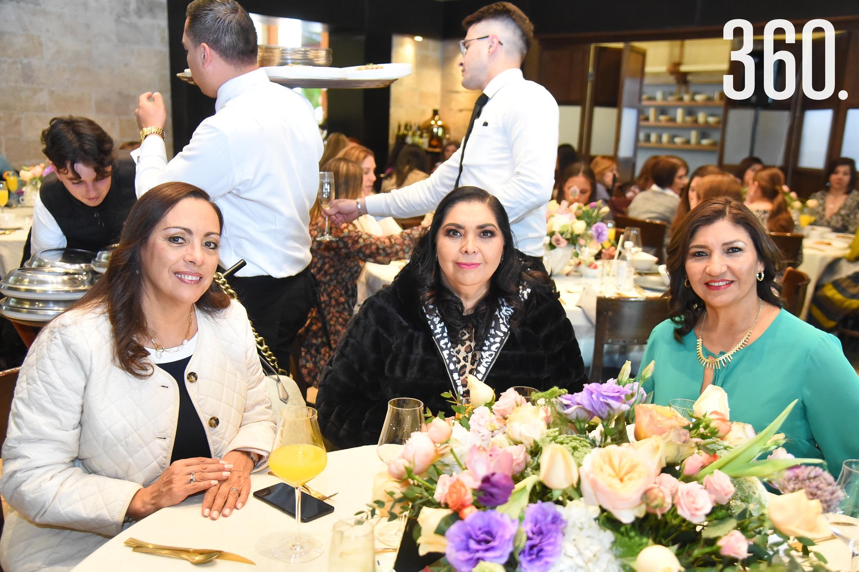 $!Luz Elena Berrueto, Martha Loera y Carmen de Aguilar.