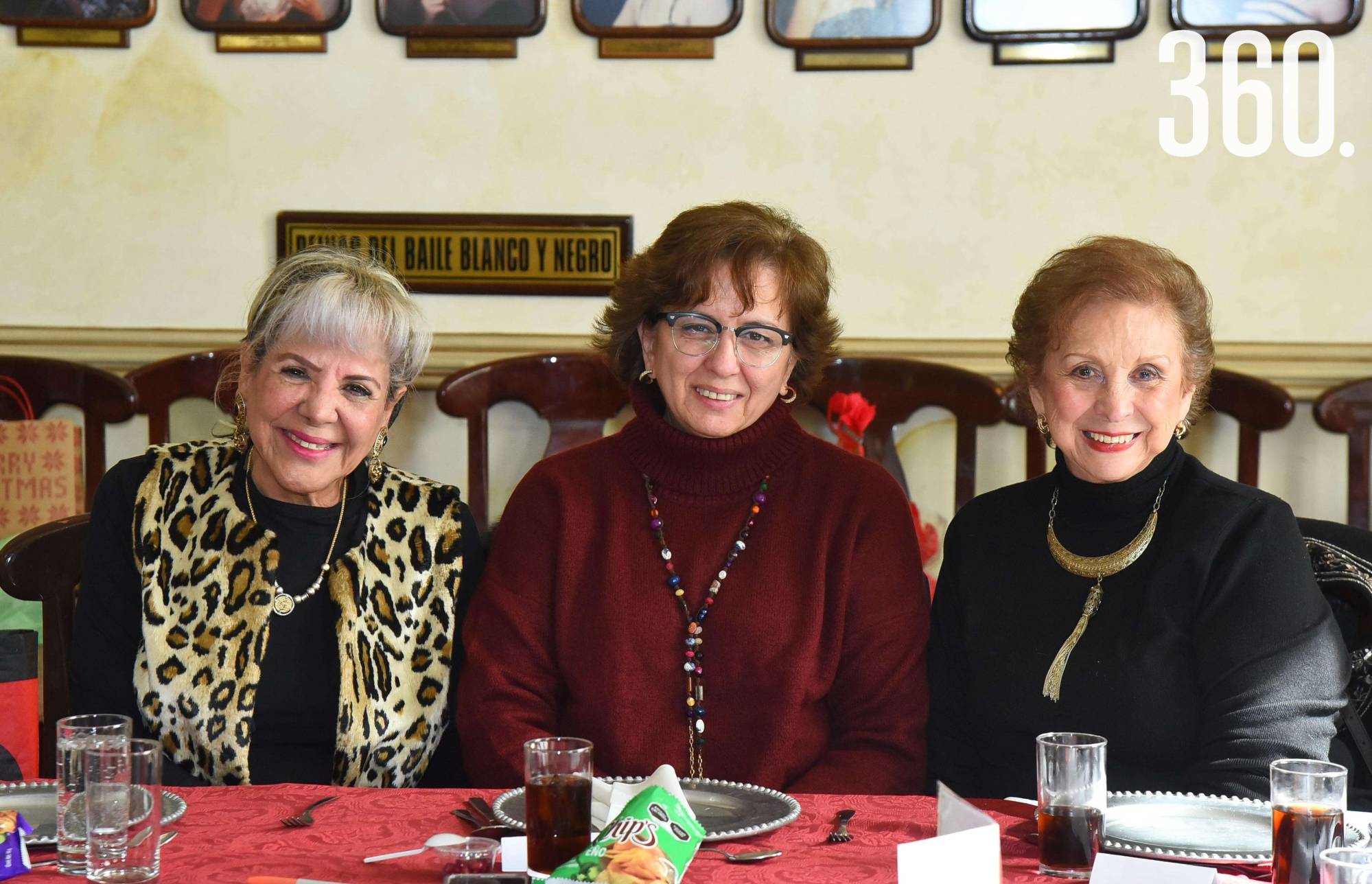 $!América Campero, Bertha Narvaez y Juana María Flores de Gidi.