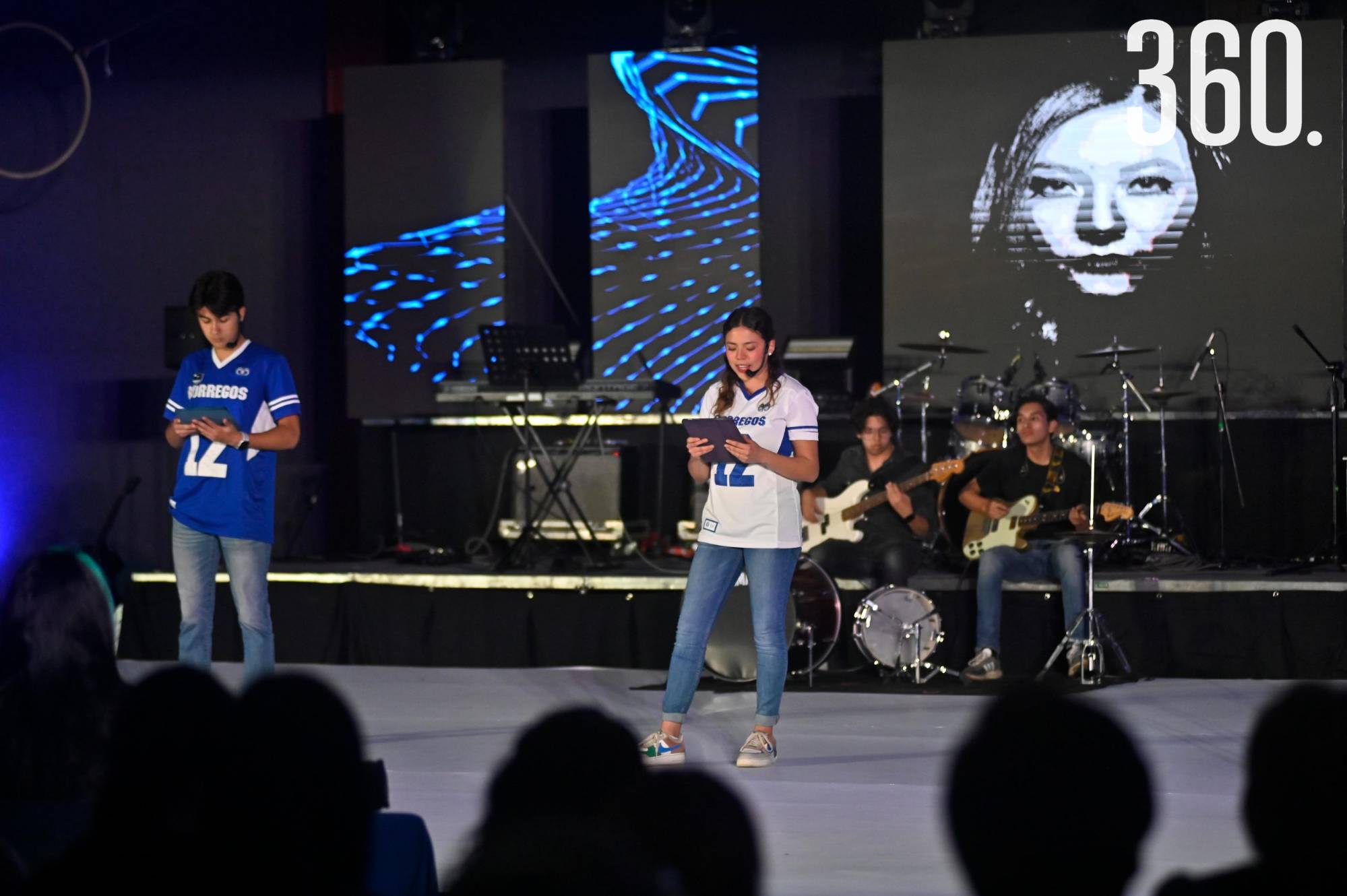$!Los jóvenes demostraron su talento en el escenario.