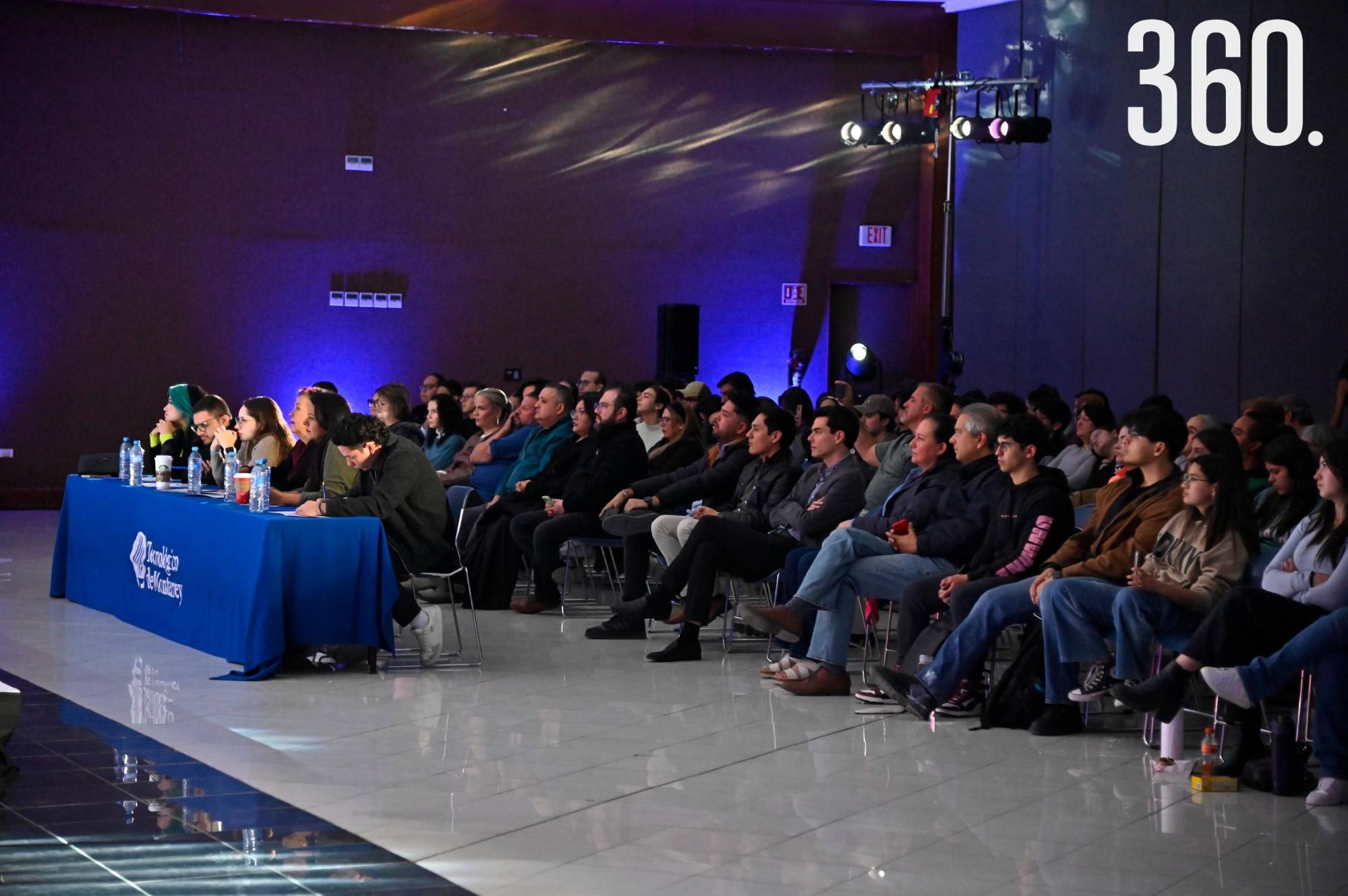 $!Asistentes al evento.