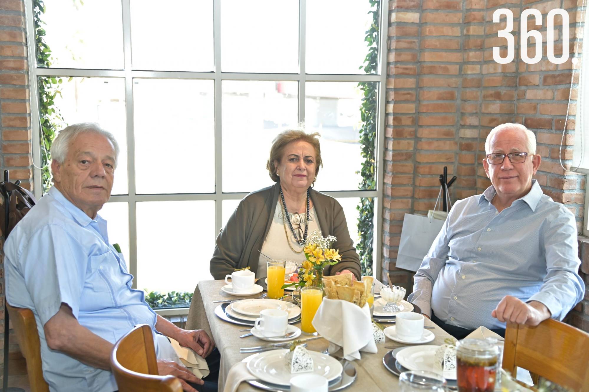 $!Javier Humberto Castañeda, Pita Dewey y Guillermo Medrano.