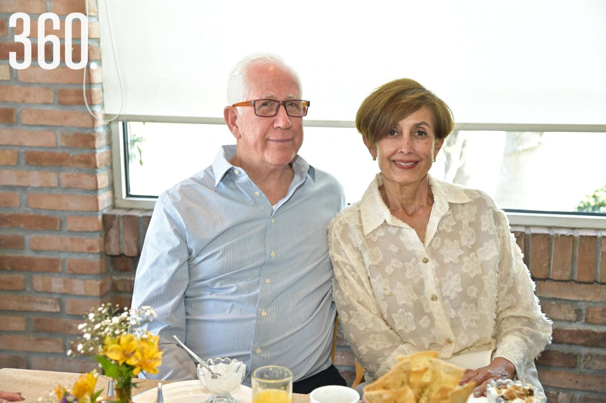 $!Guillermo Medrano y Bebis Dewey.