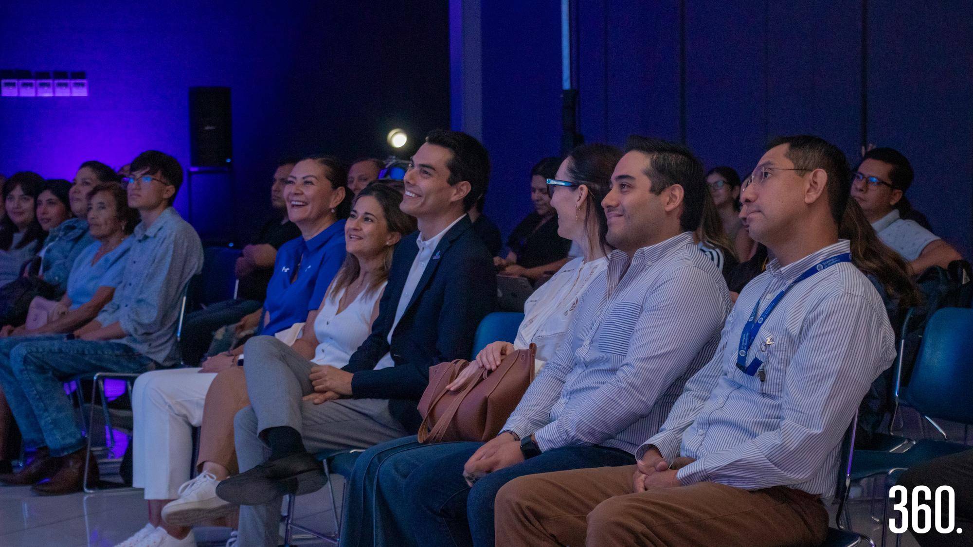 $!Se llevó a cabo la entrega de reconocimientos Líderes del Mañana y beca Promesa.