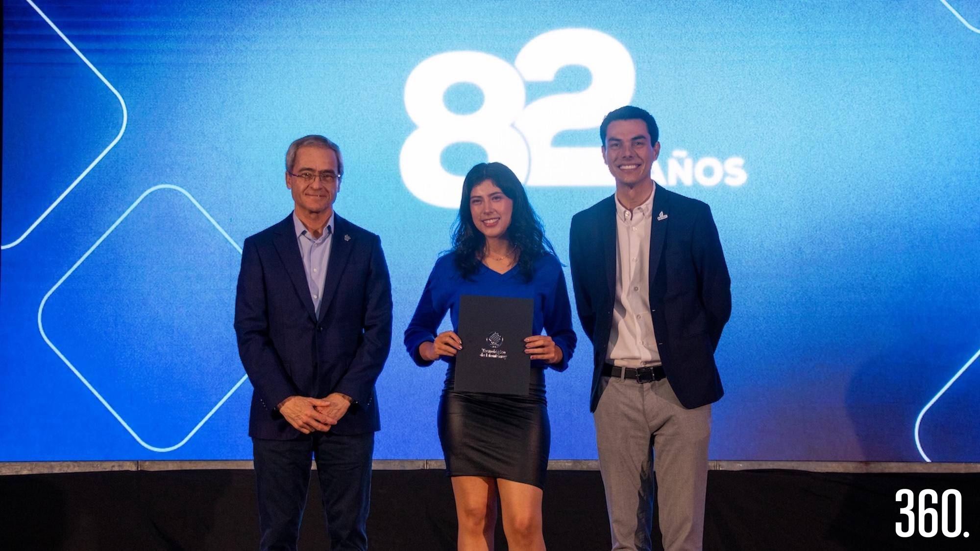 $!Reconocimientos Líderes del Mañana y beca Promesa.