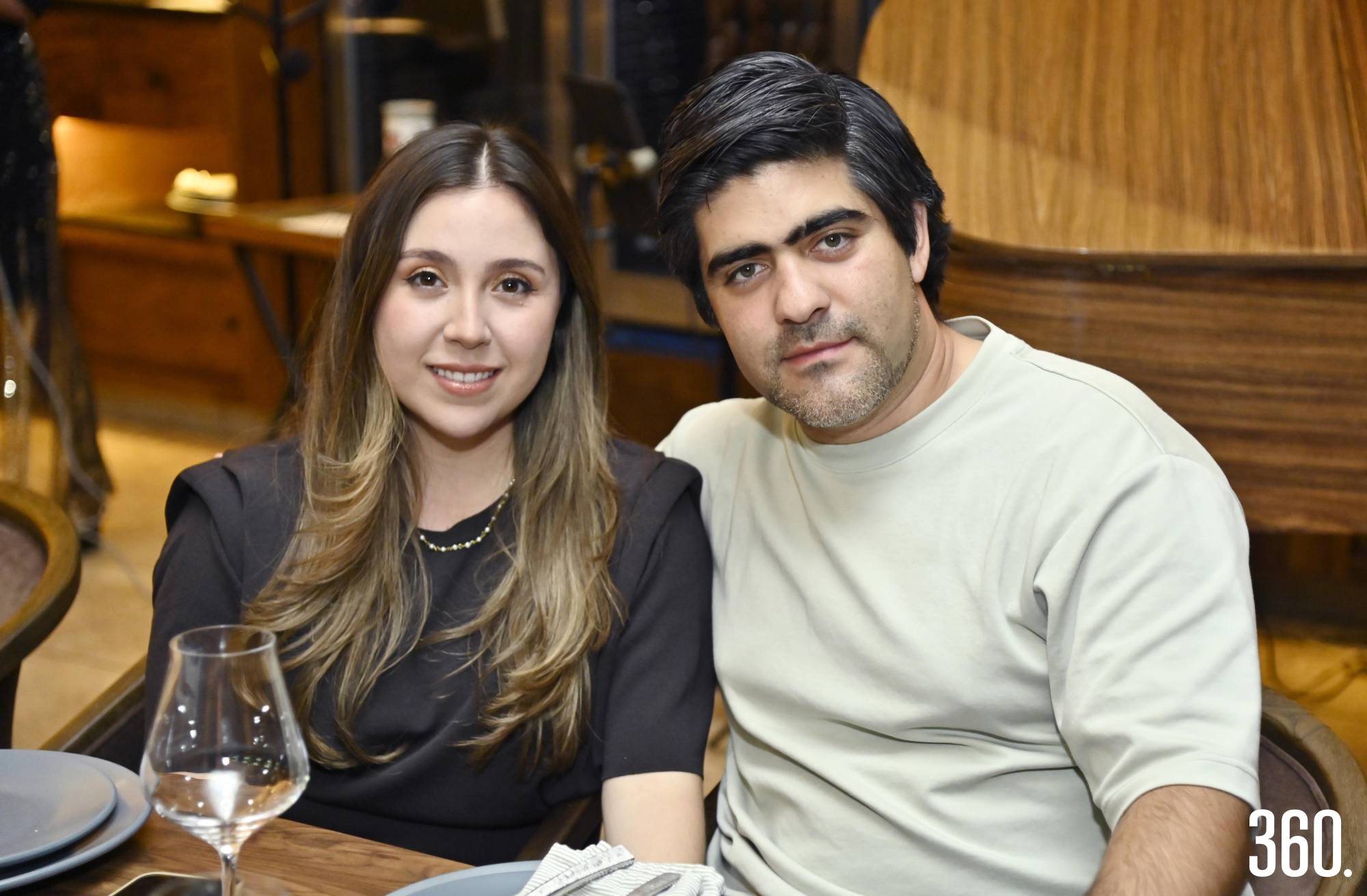 $!Alejandra Sandoval y Víctor Campo.