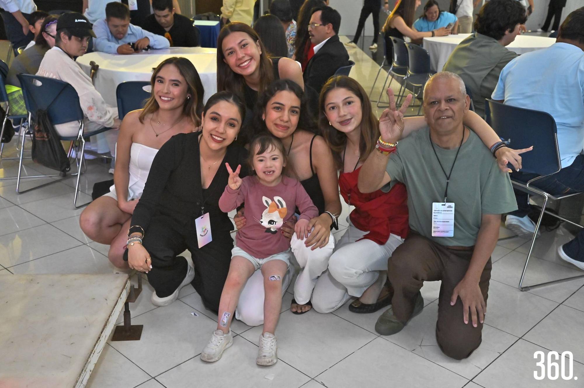 $!Victoria Padilla, Paulina Aguilar, Rebeca Recio, Sophia Rodríguez, Ana Cristina Espinoza, Marifer y Juan Sergio Huerta.