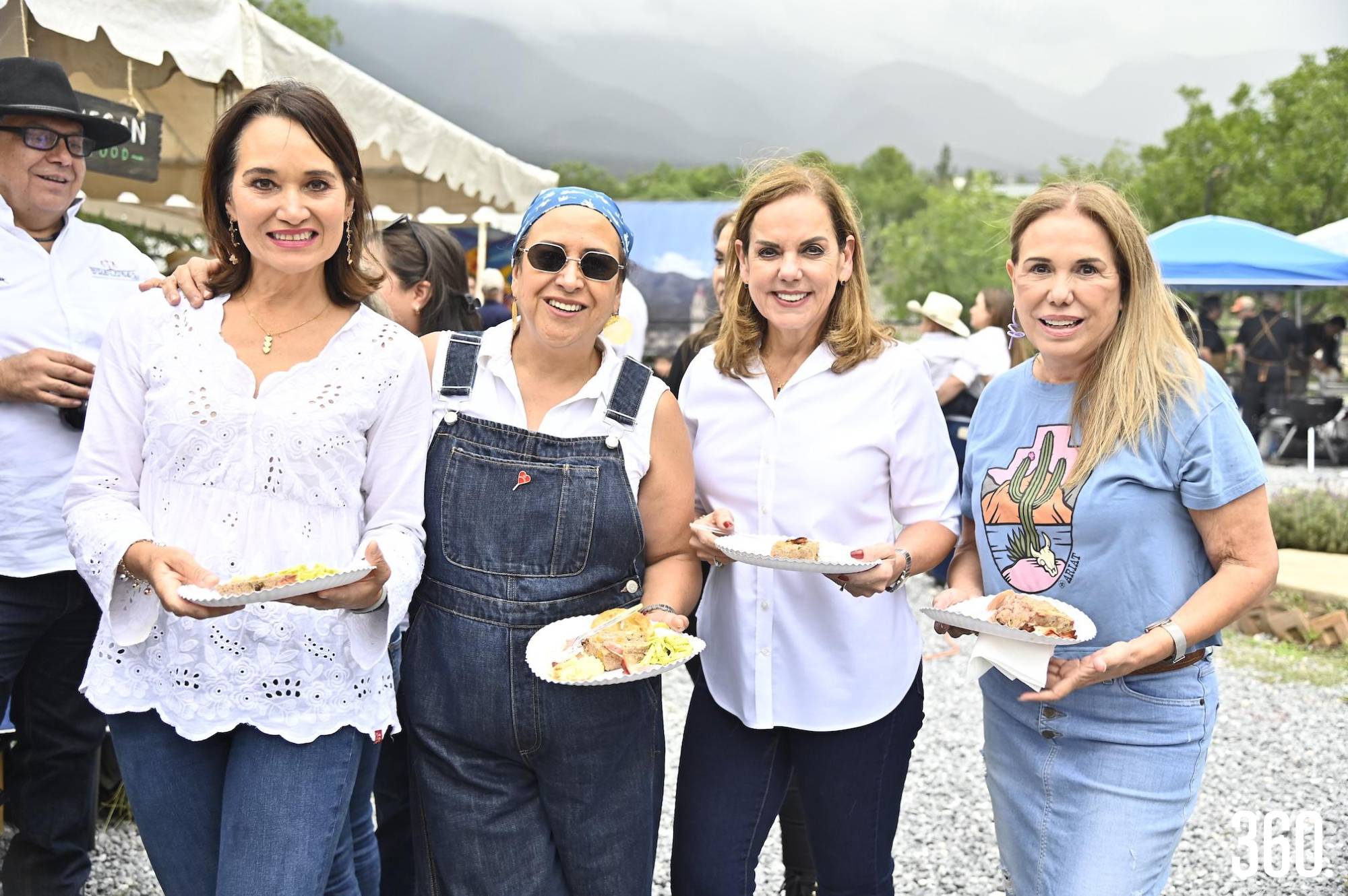 $!Aída Sánchez, Lula Sánchez, Lorena Cantú y Laura Gloria.