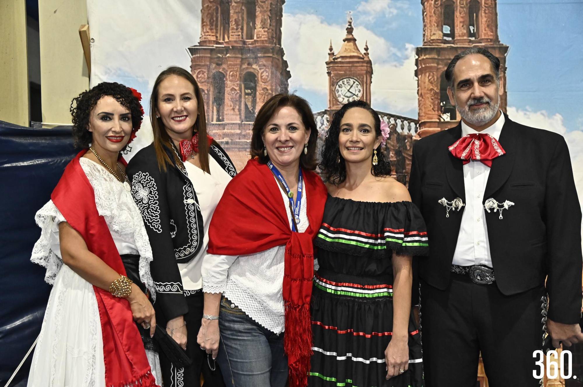 $!Yadira González, Tamara Martínez, Silvia Meneses, Mariana Cervio y Jorge Alanís.