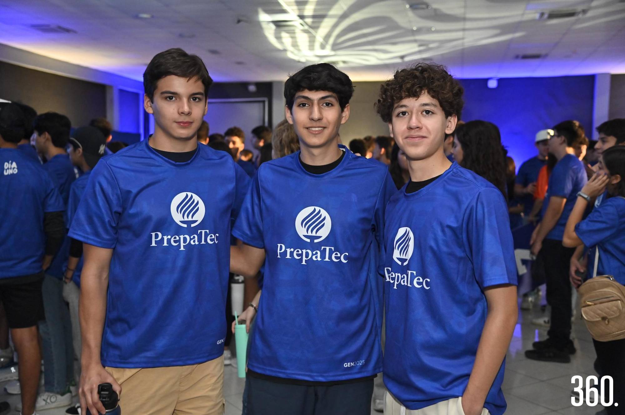 $!ALUMNOS DE PREPA INICIAN CLASES EN EL TEC DE MONTERREY CON EL DÍA UNO