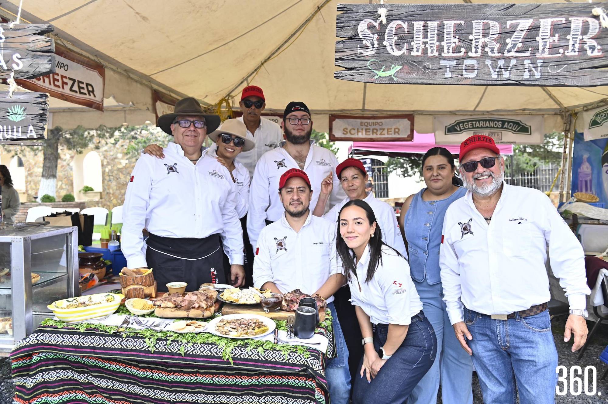 $!Equipo Scherzer Town.
