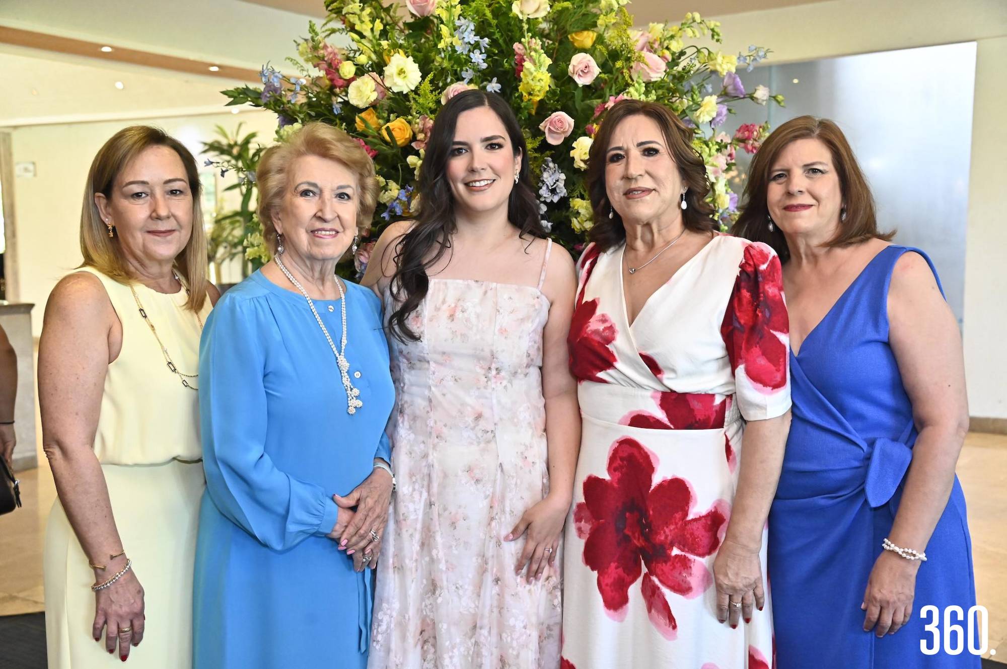 $!Alejandra Cárdenas, María Elena Dávila Garza, María Garza, María Elena del Bosque y Claudia del Bosque.
