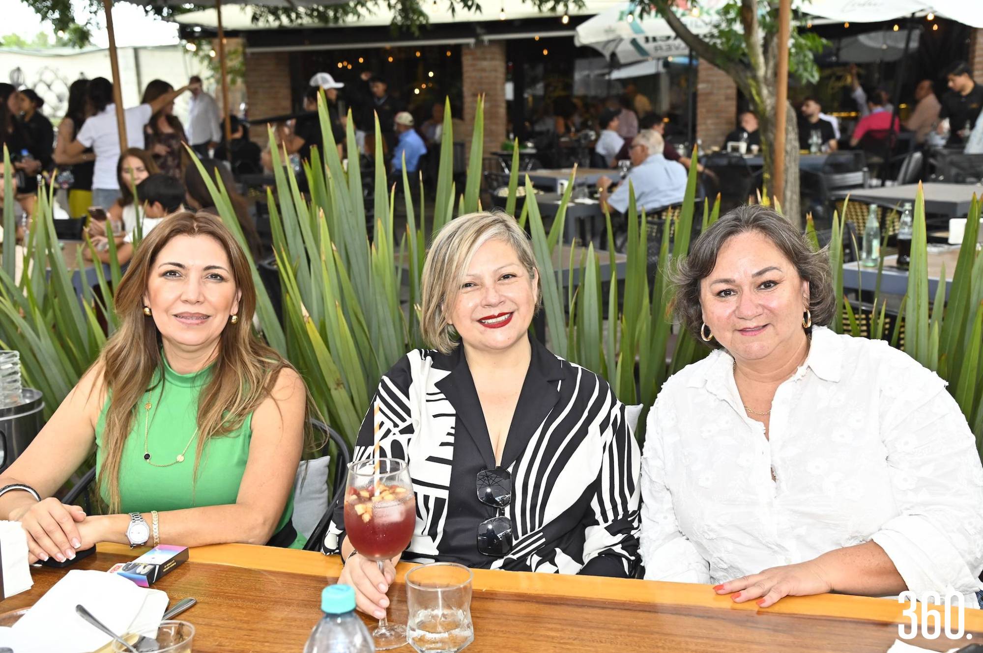 $!Claudia García, Betty Porras y María Dávila.