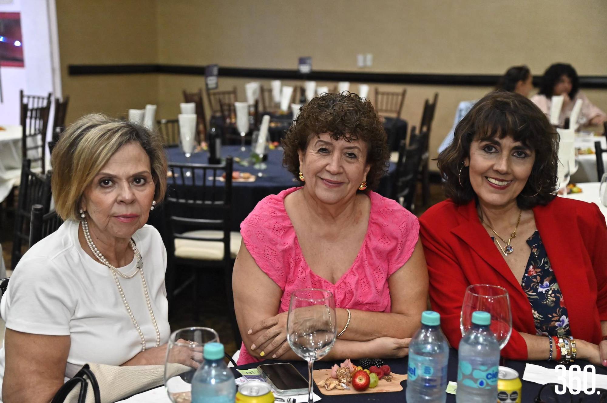 $!Nora Palomares, Paty Galindo y Verónica René.
