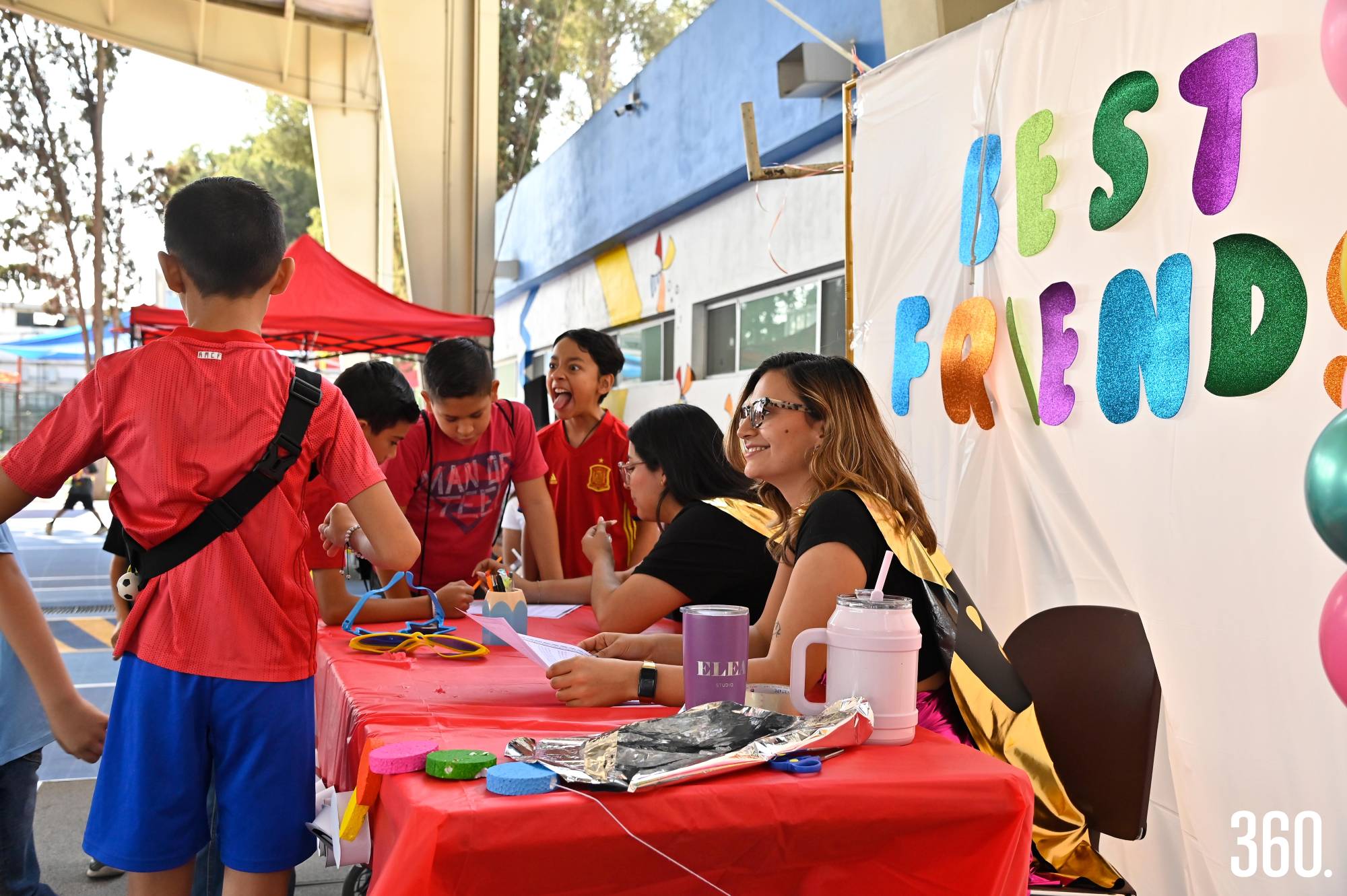 $!Contaron con una estación para firmar “Pactos de Amistad”.