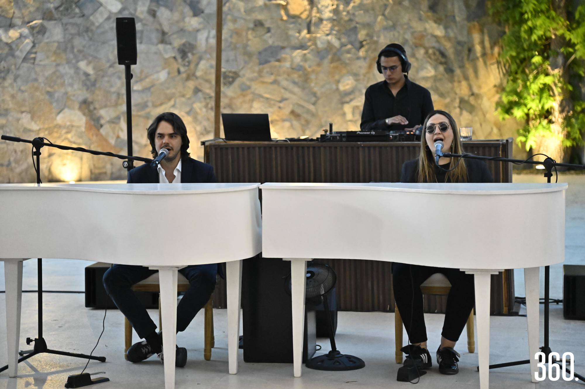 $!La música amenizó la tarde.