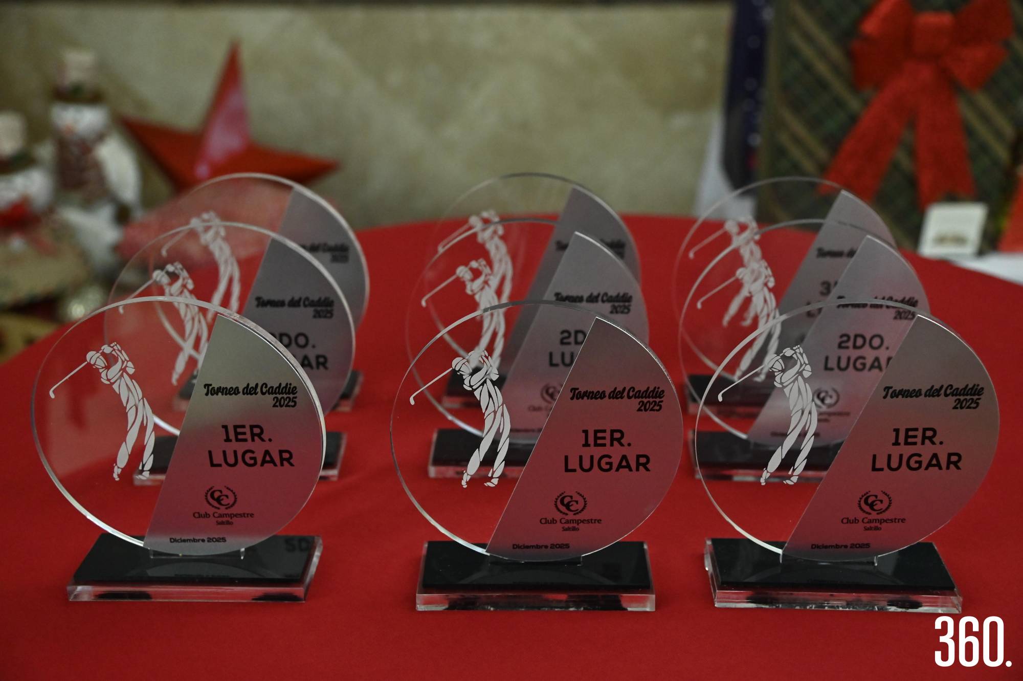 $!Trofeos para los ganadores.