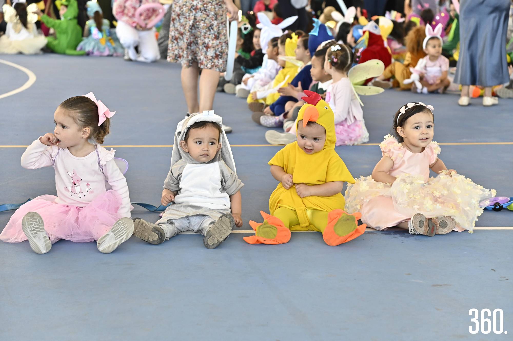 $!Los más pequeños también brillaron con sus disfraces, protagonizando los momentos más dulces.