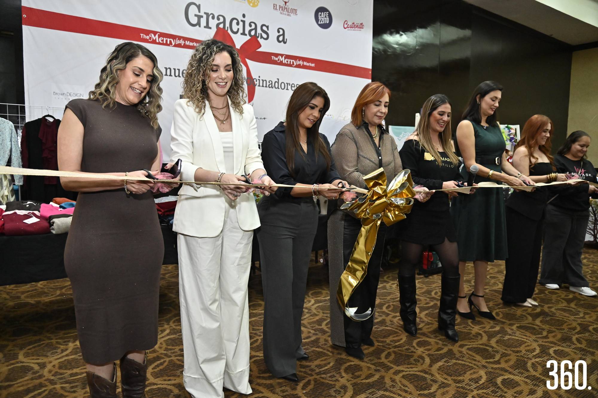 $!El corte de listón para el arranque del evento.