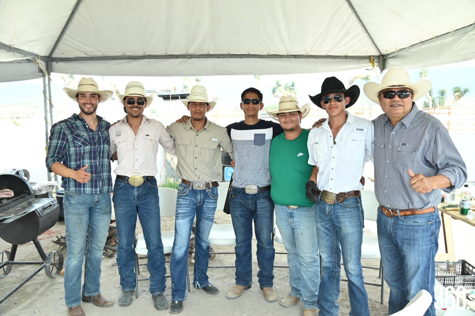 $!Equipo Crazy Horse.
