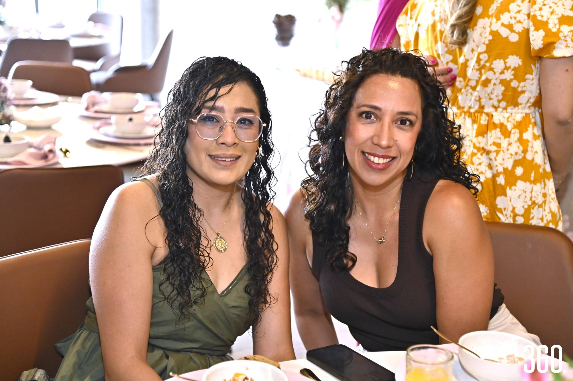 $!Iris Sánchez y Abril Rodríguez.