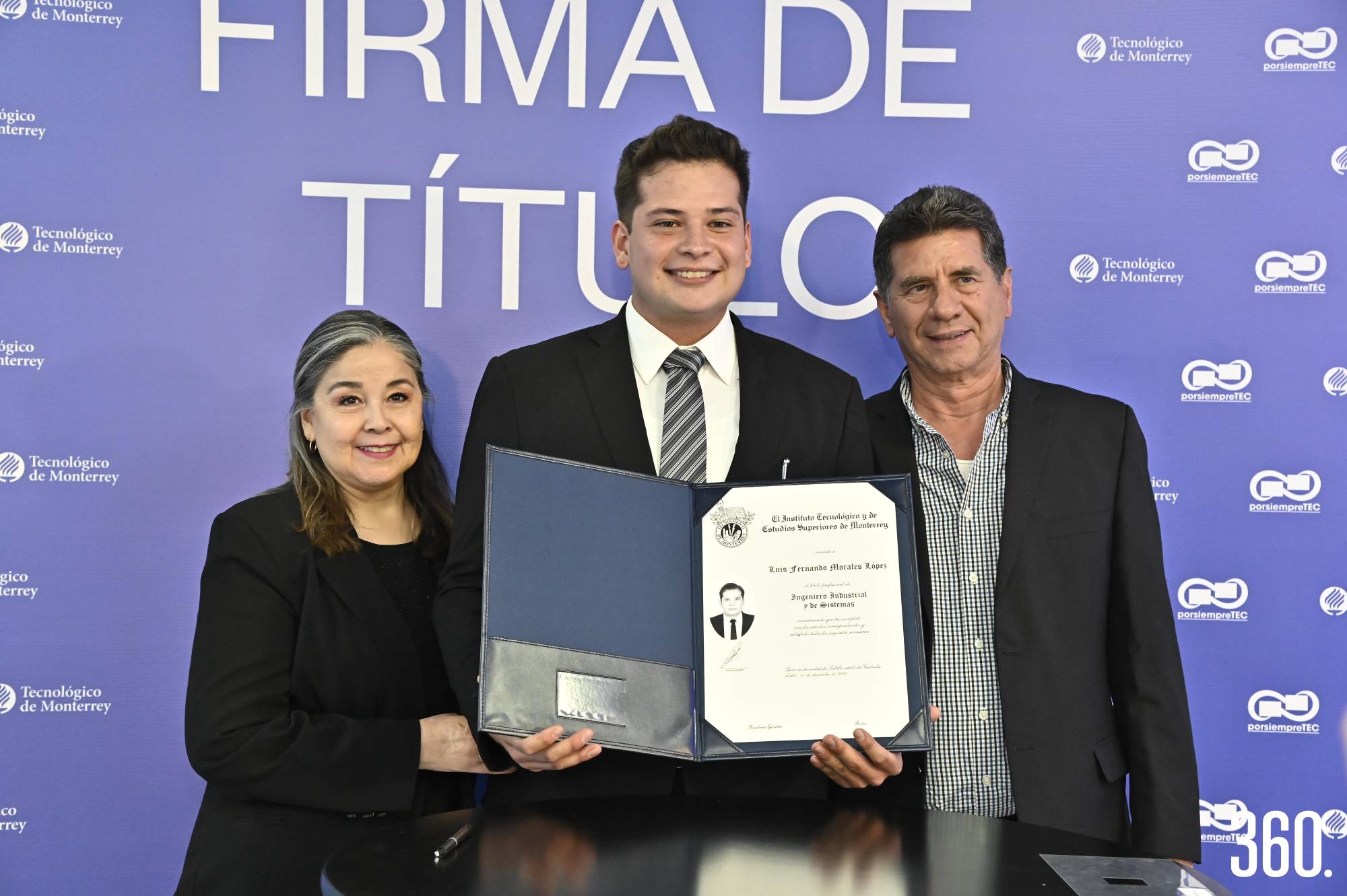 $!Leticia López, Fernando y Luis Fernando Morales.