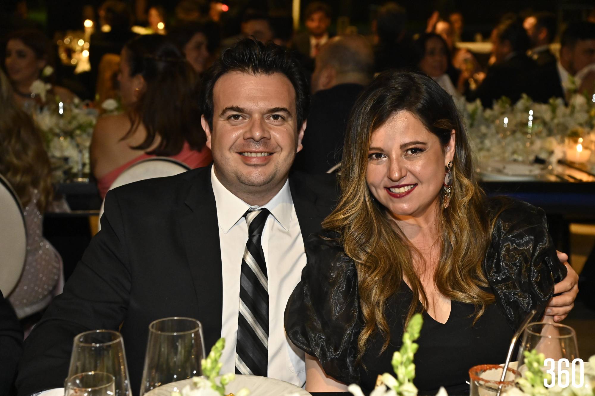 $!Luis Miguel Cepeda y Lizzy Cavazos.