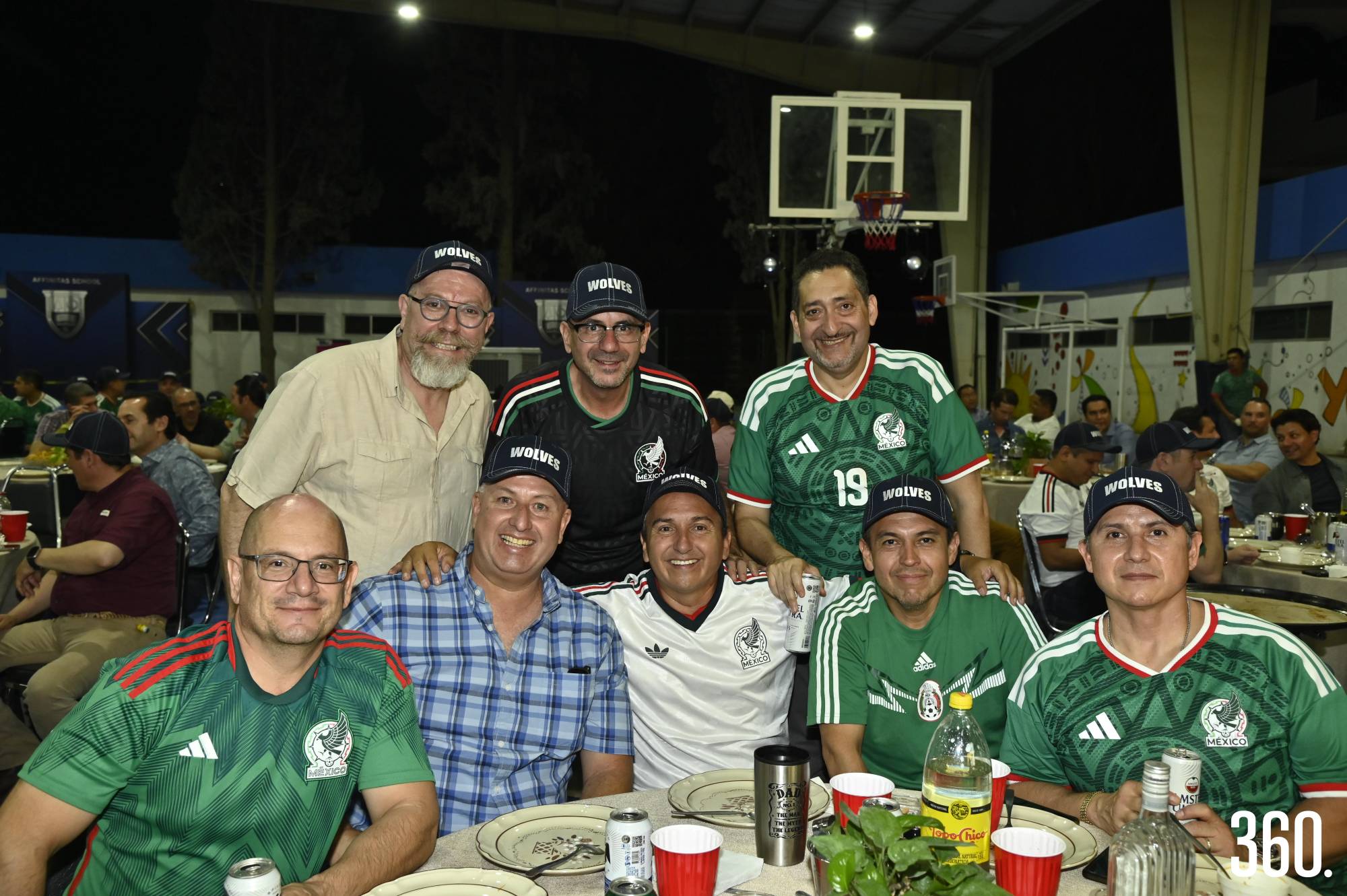 $!Elías Suárez, Homero Gómez, Carlos Guzmán, Rolando Peraza, Jorge Reyes, Oscar Reynoso, Enrique Carranza y Jorge Martínez.