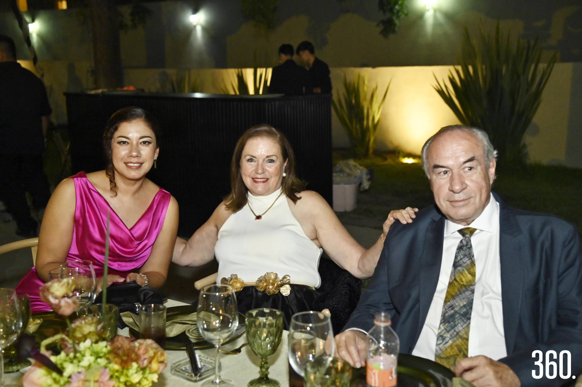 $!Linda Reina, Martha Peart y Ernesto Arroyo.
