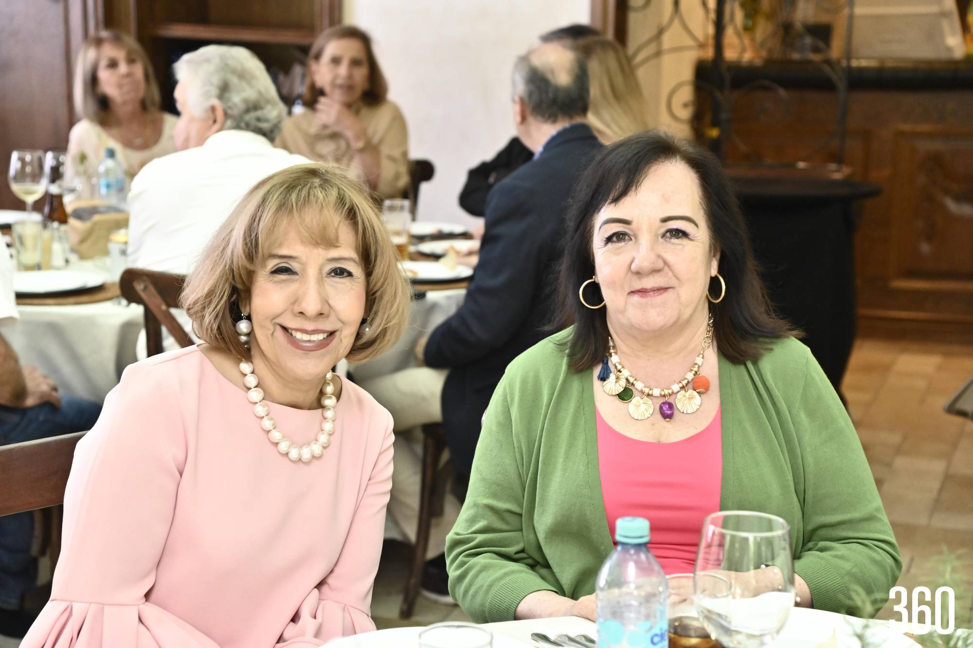 $!Amparo Chávez y Verónica Garza.