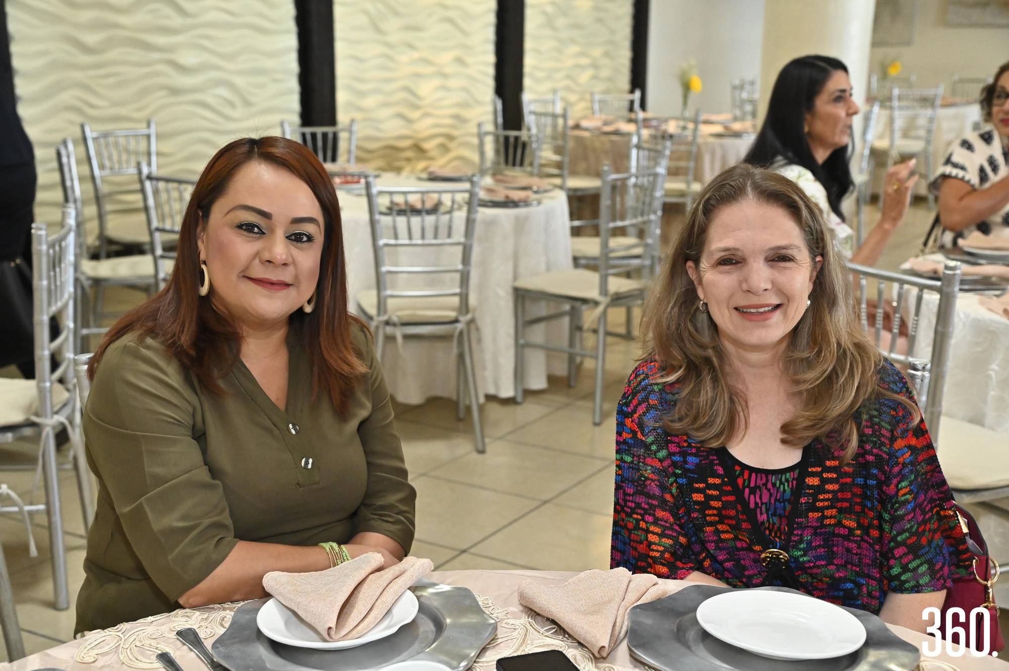 $!Rocío Sánchez y María Eugenia Guerra.