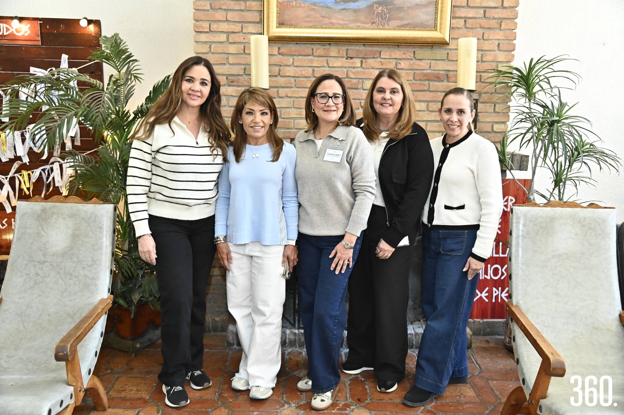 $!Mari Carmen Farias, Paty Castro, Claudia Loret, Magdalena Fuentes y Ana Lucía Valenzuela.