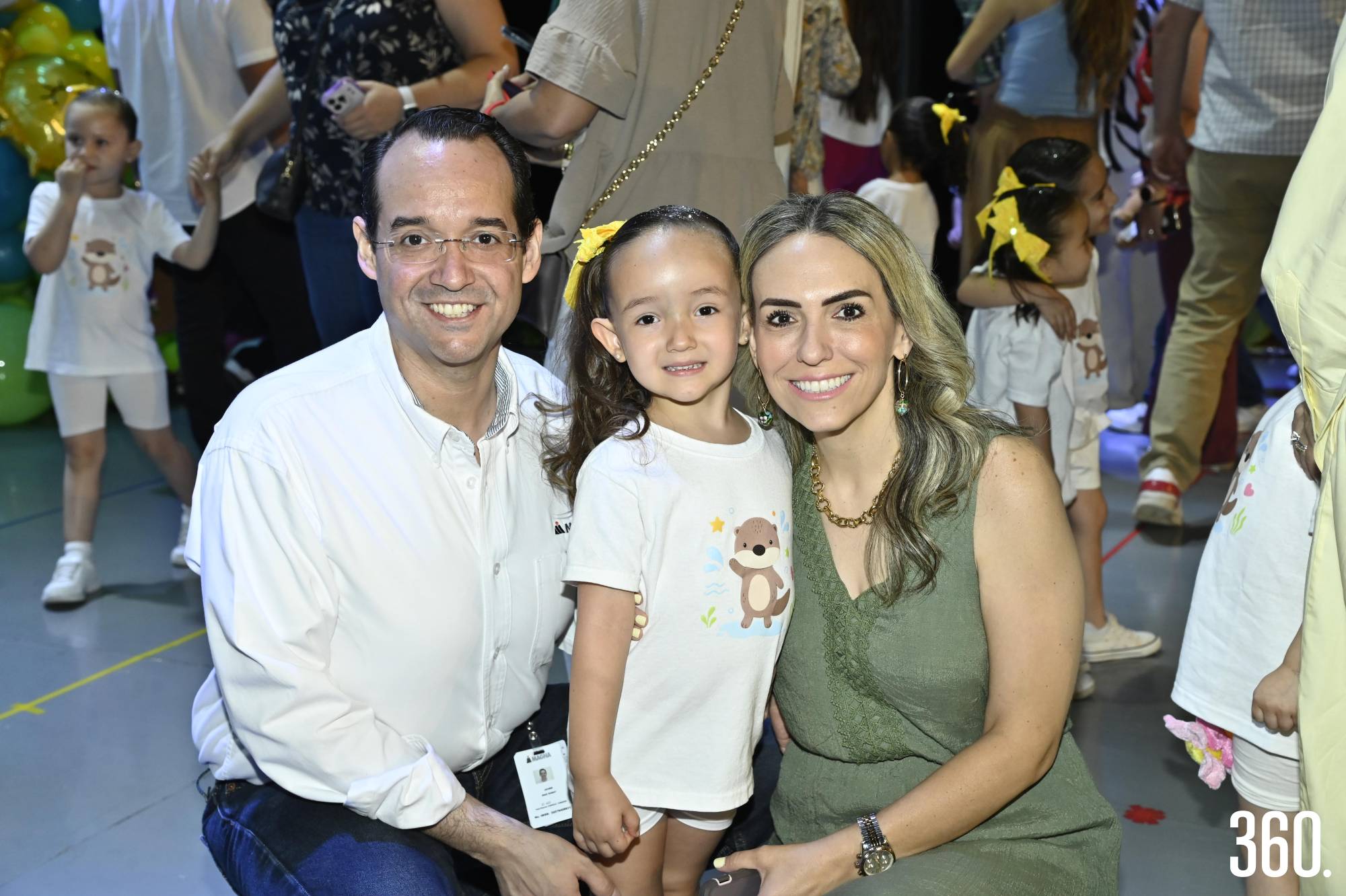 $!Javier y Eugenia Díaz y María Inés Valdés.