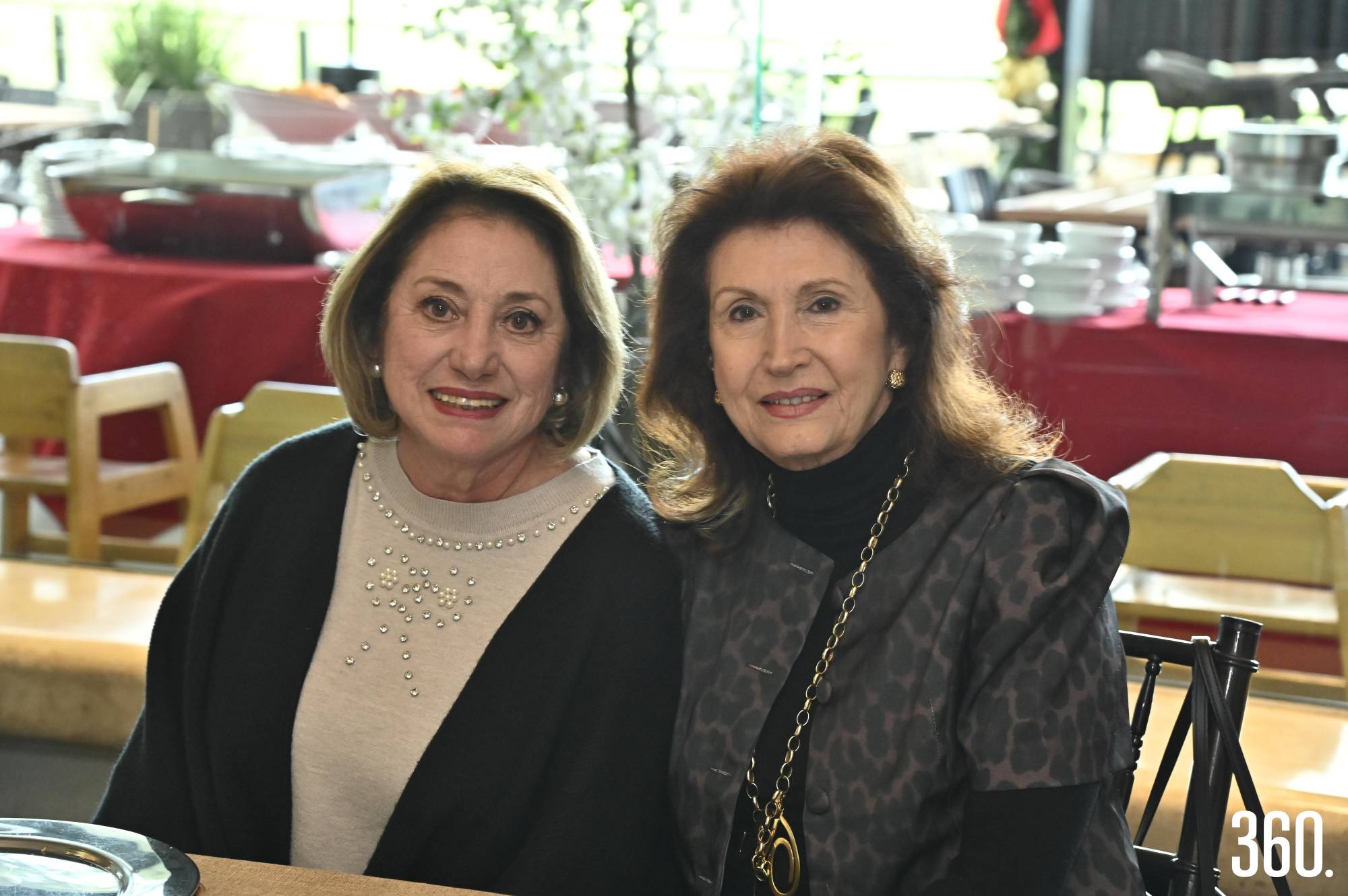 $!Lupita de los Santos y Rosy Santoscoy.