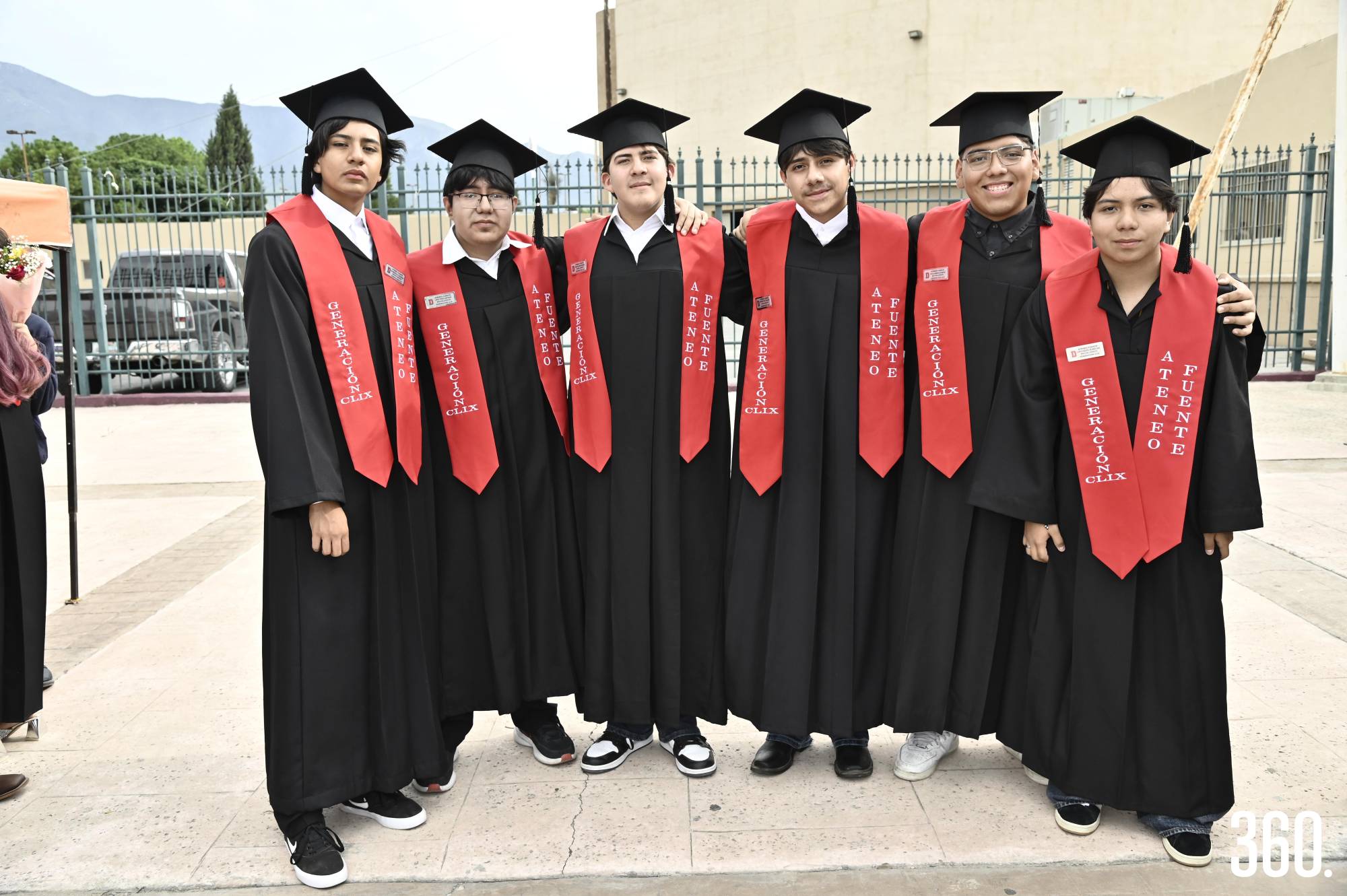 $!Alumnos de la generación CLIX de Bachilleres del Ateneo Fuente.