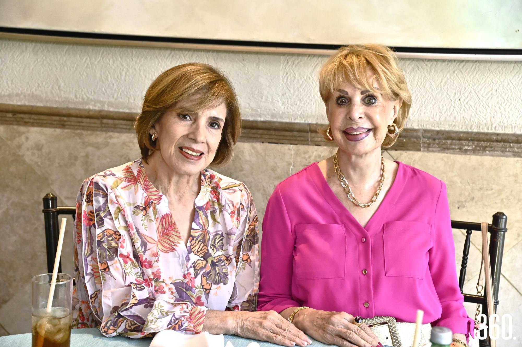 $!Mene González y Luz María Caballero.