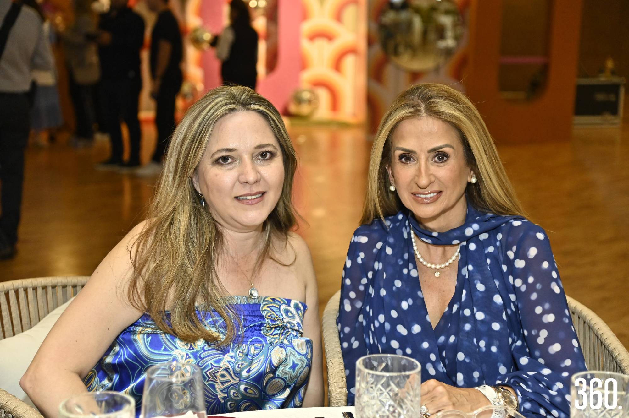 $!Adriana y Nancy Richards.